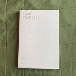 BTS Album Love Yourself Her ‘O’